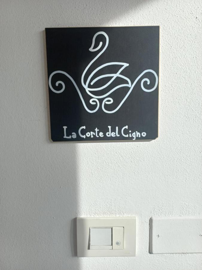 La Corte Del Cigno Monte Isola Exterior foto