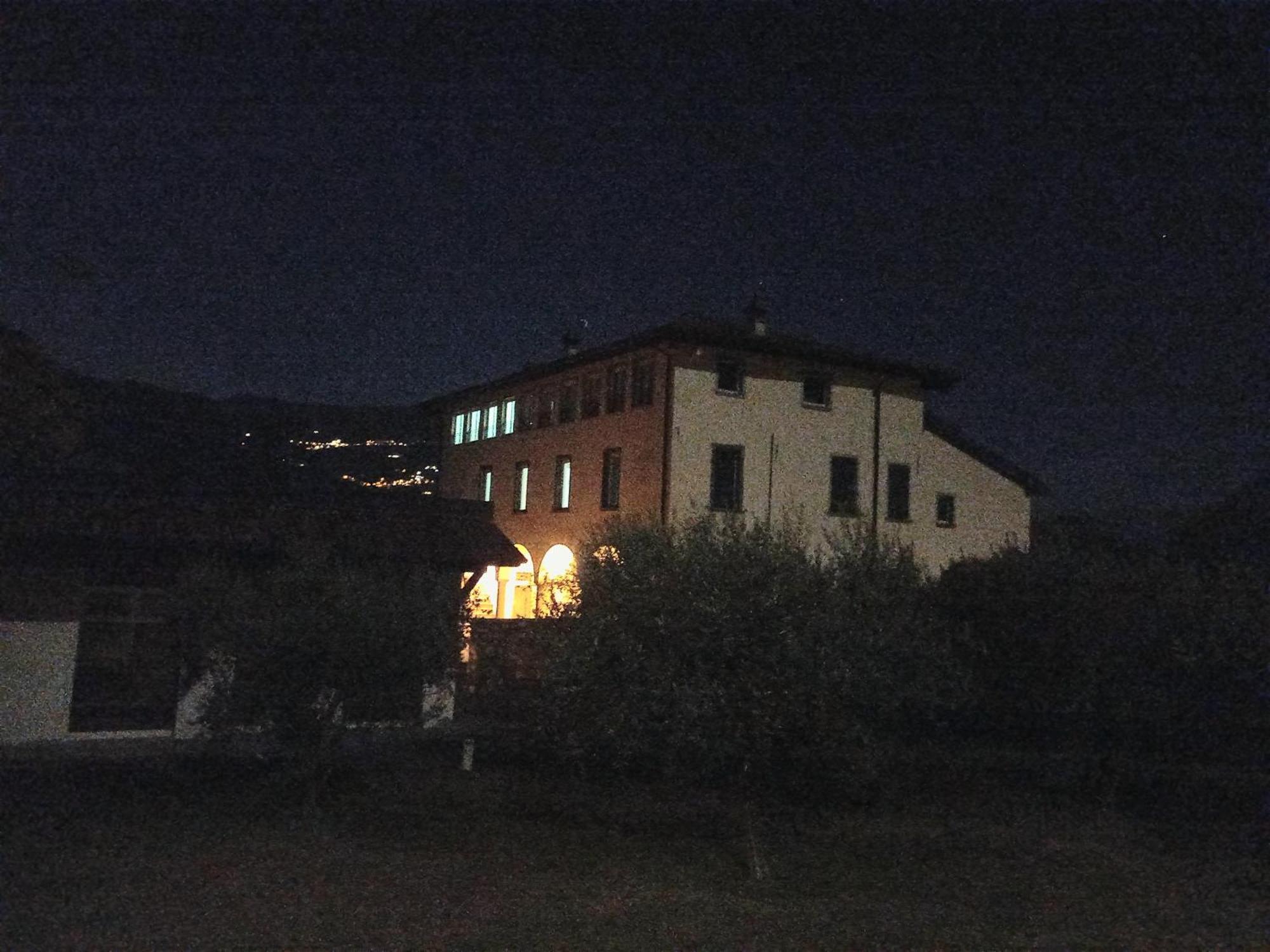 La Corte Del Cigno Monte Isola Exterior foto